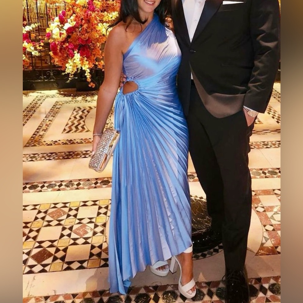 Dress Forum baby blue one shoulder asymmetrical dress